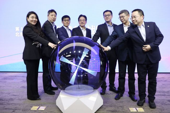 国产传媒av在线