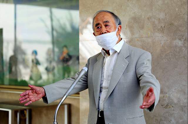 才两根手指就抖成这样了视频