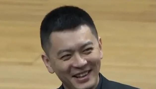 代理满足：妻子